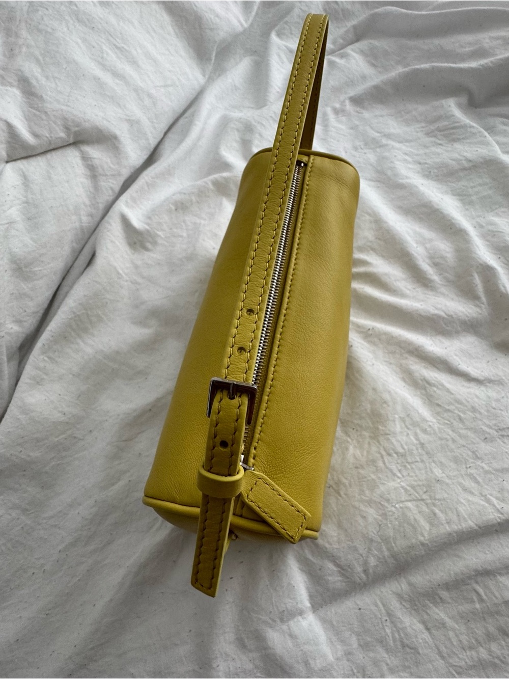 The Row yellow 90’s bag - Picture 5 of 8